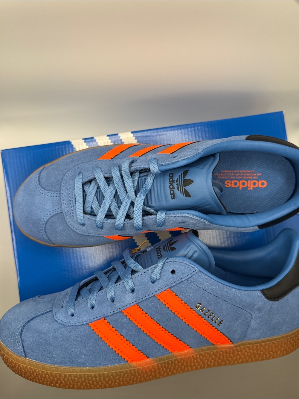 adidas woman’s Gazelle Sneakers — Blue with Orange Stripes NWT size 6
